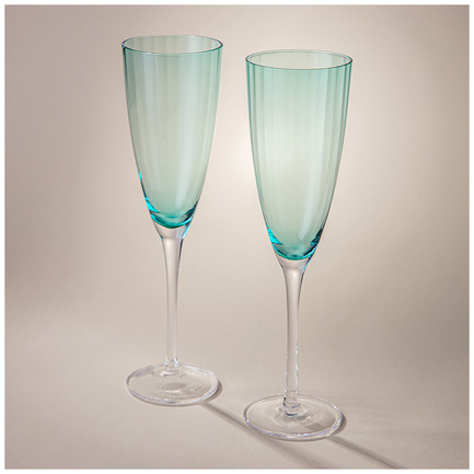     Mirage Emerald (290 ), 2 .