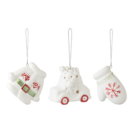      Classy ornaments New Year Essential, 3 .