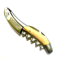  Laguiole En Aubrac Sommelier Buis