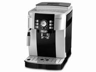 Delonghi  Magnifica S, -