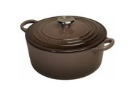 Le Creuset  , 24  (4.2) 